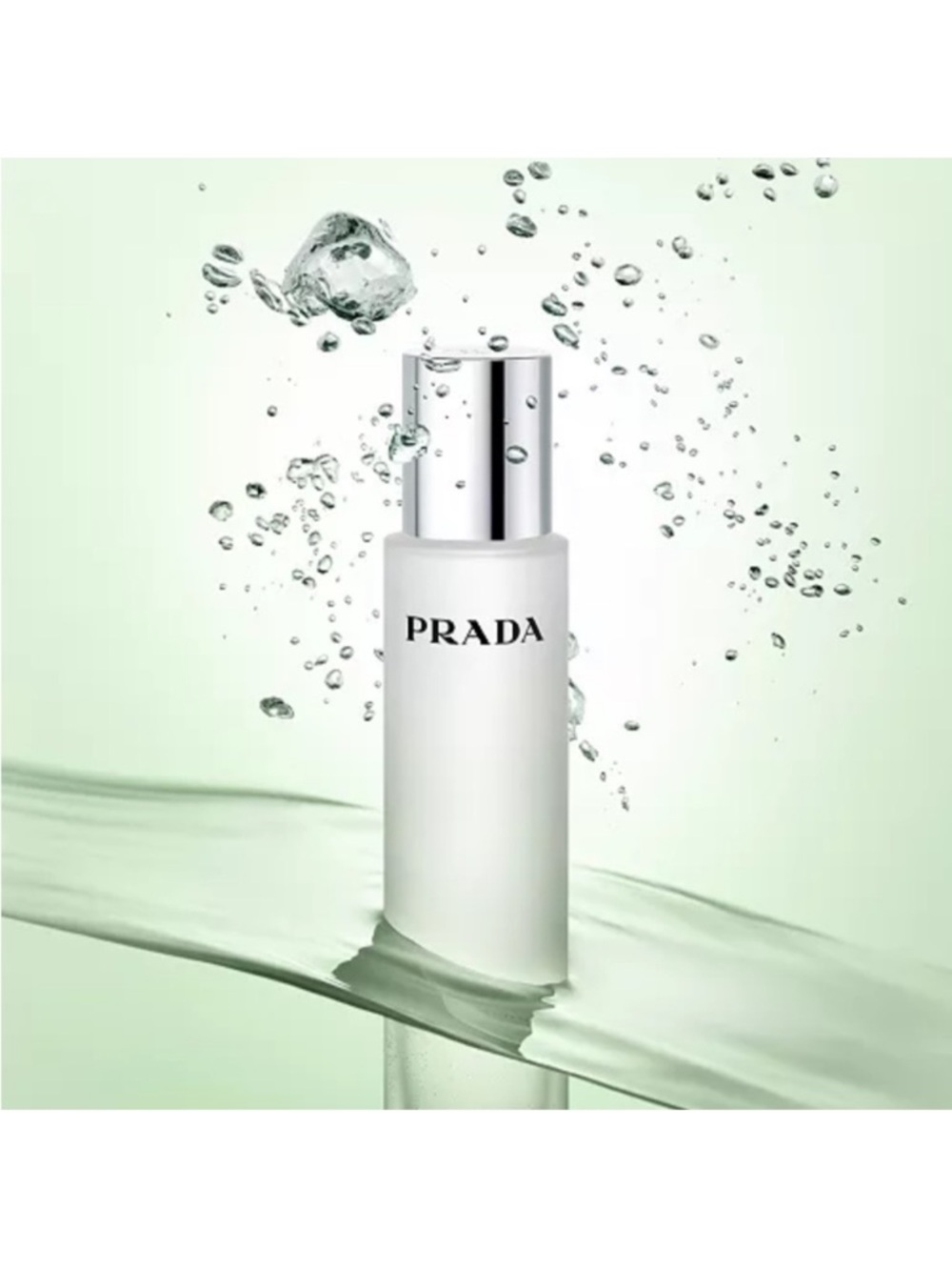 PRADA Augmented Skin Essence Luxurious
